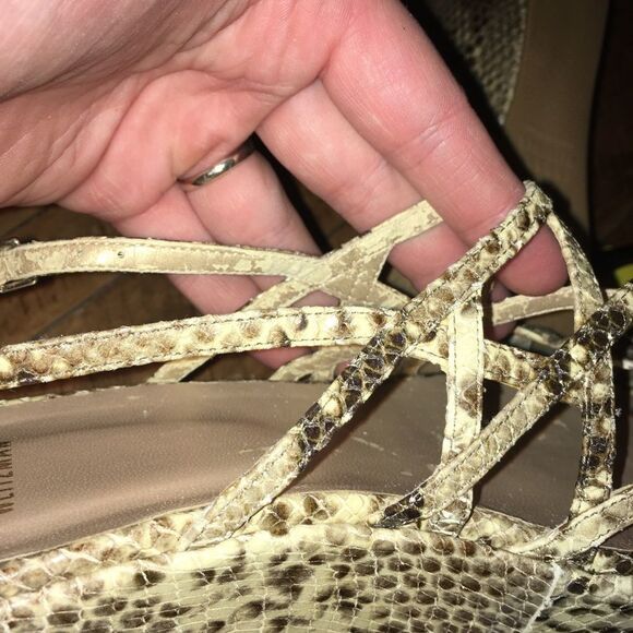Stuart Weitzman luxe snakeskin print platform sandals - Picture 4 of 5